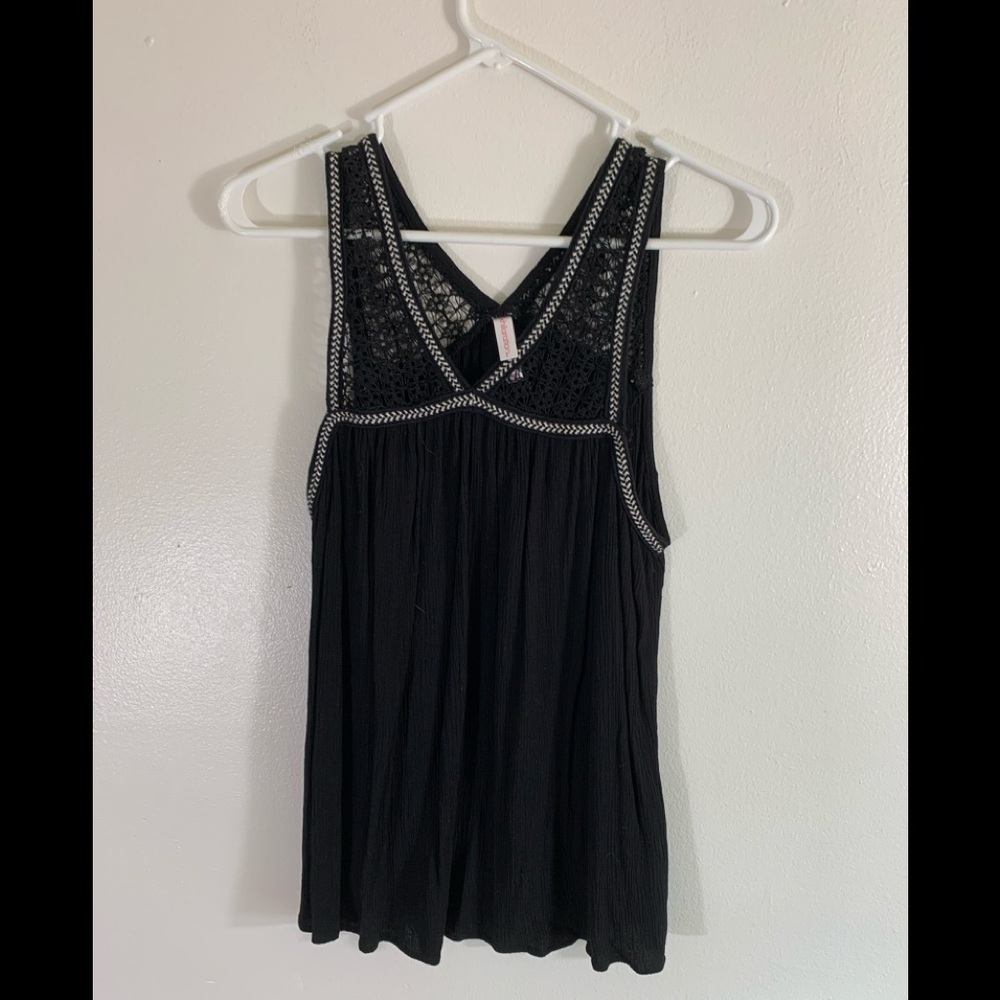 Exhilaration size large black sleeveless top